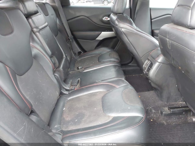 2018 Jeep Cherokee Trailhawk 4x4 მანქანა იყიდება აუქციონზე, vin: 1C4PJMBB8JD567245, აუქციონის ნომერი: 44227063