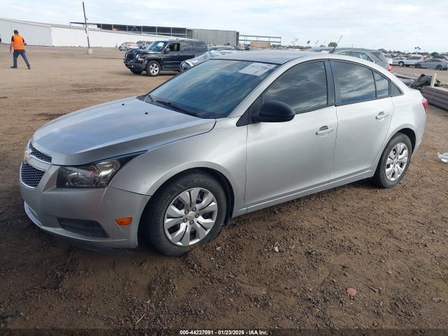1G1PA5SG9E7429485 Chevrolet Cruze Ls Auto