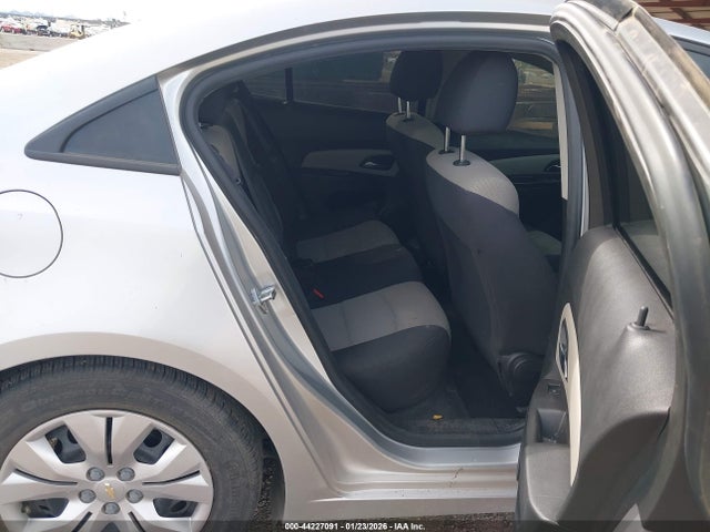 1G1PA5SG9E7429485 Chevrolet Cruze Ls Auto