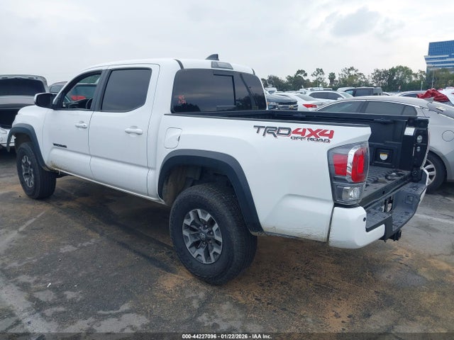 3TMCZ5AN9NM504786 Toyota Tacoma Trd Off Road