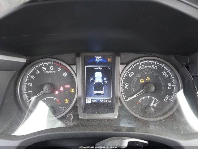 3TMCZ5AN9NM504786 Toyota Tacoma Trd Off Road