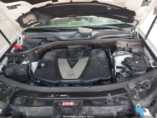 2011 MERCEDES-BENZ ML 350 BLUETEC 4JGBB2FB9BA746575 Photo 9