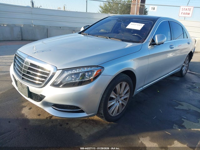 WDDUG8CB8FA099961 Mercedes-Benz S 550