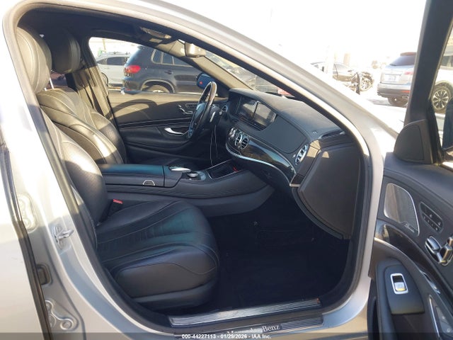WDDUG8CB8FA099961 Mercedes-Benz S 550