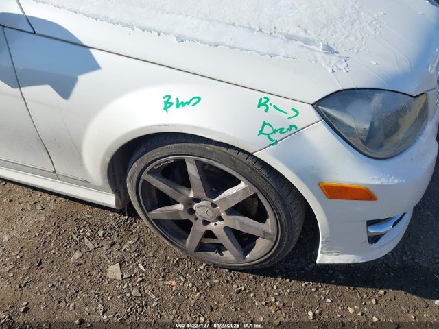 2013 MERCEDES-BENZ C 350 WDDGF5HB0DA774982 Photo 5