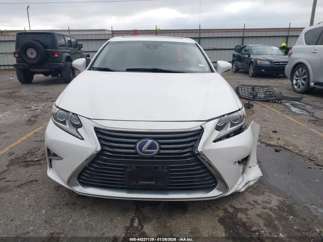 Aukcja sprzedaży 2016 Lexus Es 300h, vin: JTHBW1GG4G2122082, numer aukcji: 44227139