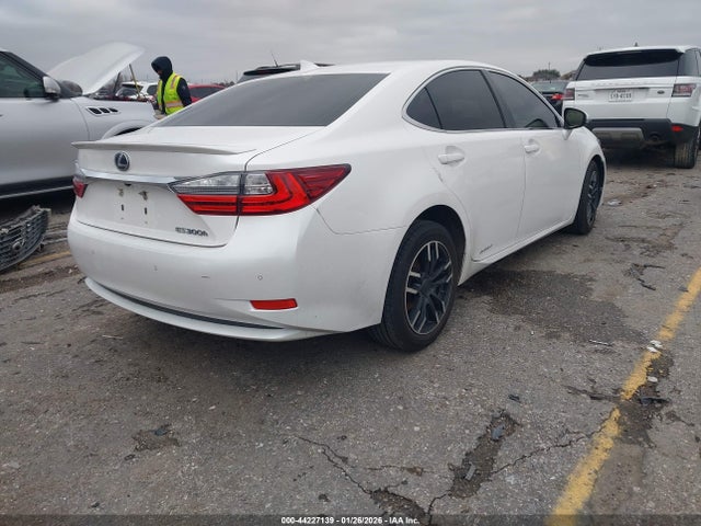 Aukcja sprzedaży 2016 Lexus Es 300h, vin: JTHBW1GG4G2122082, numer aukcji: 44227139