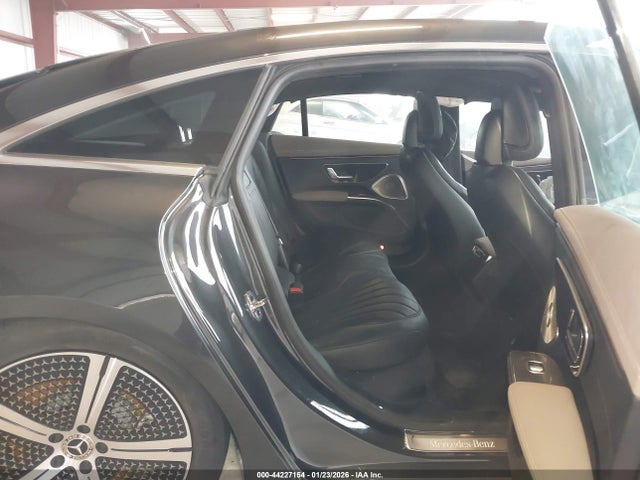 W1KCG2DB9PA033377 Mercedes-Benz Eqs Sedan