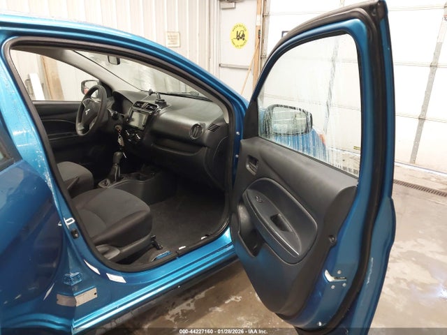 2019 MITSUBISHI MIRAGE ML32A3HJ5KH012592 Photo 4