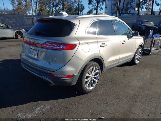 5LMCJ1A98FUJ03755 Lincoln MKC