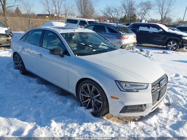 2018 AUDI A4 WAUENAF43JA008545 Photo 0