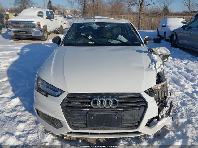 44227230 :رقم المزاد ، WAUENAF43JA008545 vin ، 2018 Audi A4 2.0t Premium/2.0t Tech Premium مزاد بيع