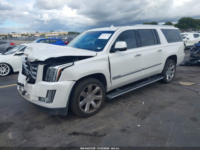 2016 CADILLAC ESCALADE ESV 1GYS3JKJ9GR255080 Photo 1