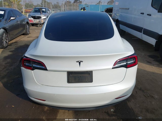 5YJ3E1EAXMF095762 Tesla Model 3 Standard Range Plus Rear-wheel Drive