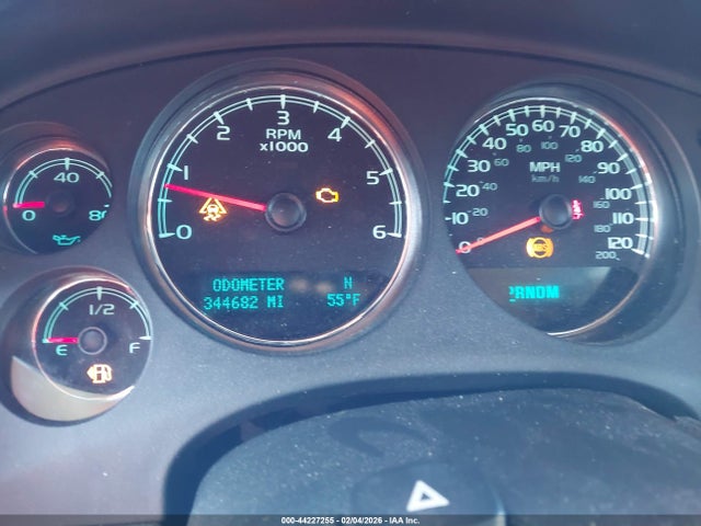 2011 CHEVROLET TAHOE 1GNSCBE0XBR110242 Photo 6