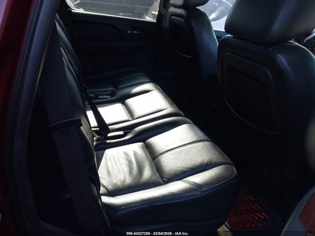 2011 CHEVROLET TAHOE 1GNSCBE0XBR110242 Photo 7