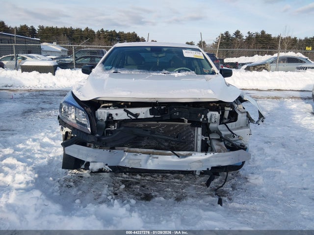 1G11B5SL5FU152319 Chevrolet MALIBU LS