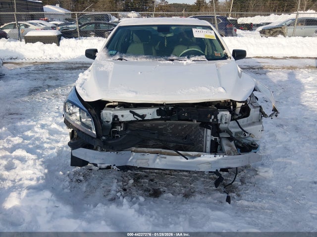1G11B5SL5FU152319 Chevrolet MALIBU LS