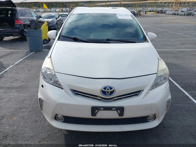 JTDZN3EUXEJ007156 Toyota Prius V Five