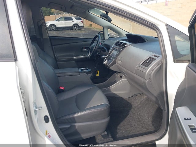 JTDZN3EUXEJ007156 Toyota Prius V Five