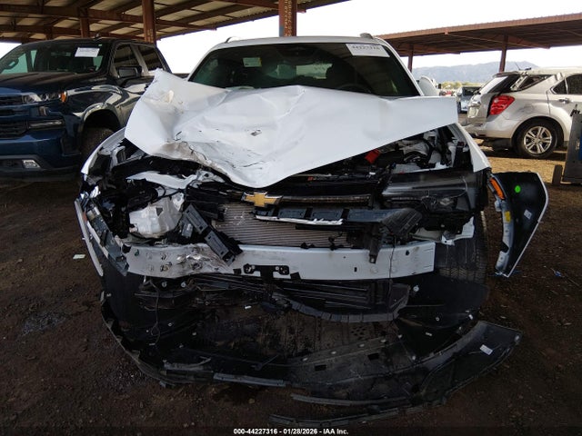 2025 CHEVROLET BLAZER EV 3GNKDBRM7SS193880 Photo 5