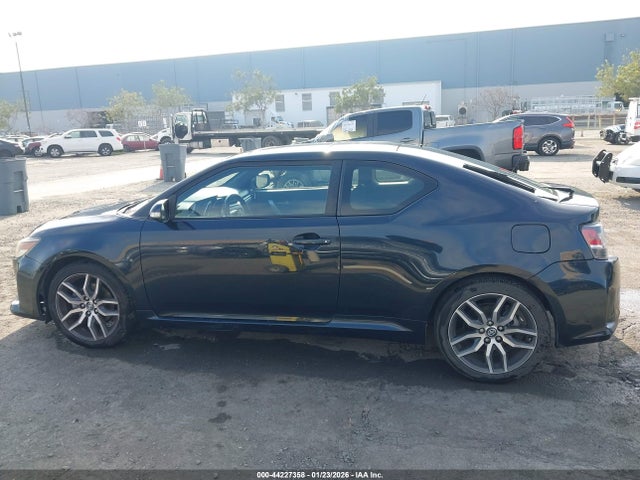 Scion TC 2016 JTKJF5C74GJ022444 Image 14