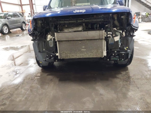 Jeep Renegade Latitude 4x4 2017 ZACCJBBB1HPG11911 Image 6