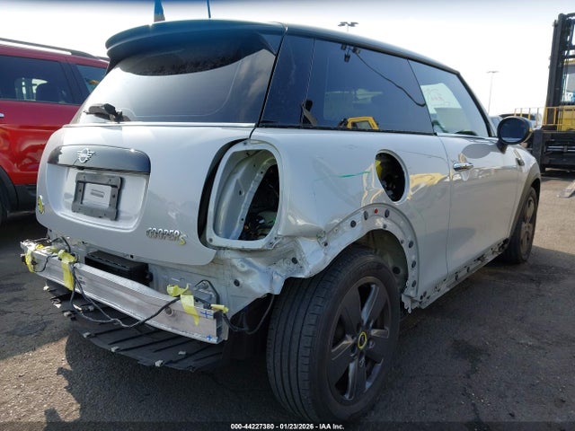 2023 MINI SE HARDTOP WMW13DJ02P2T29330 Photo 3