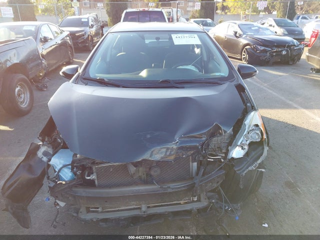 JTDKDTB36E1060856 Toyota Prius C Two
