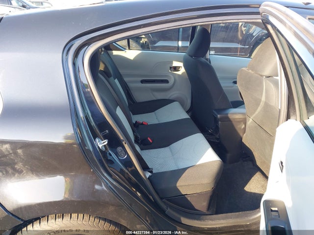 JTDKDTB36E1060856 Toyota Prius C Two