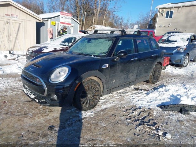 2017 MINI CLUBMAN WMWLU5C56H2C46363 Photo 1