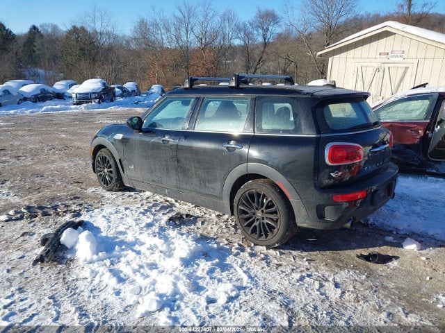 2017 MINI CLUBMAN WMWLU5C56H2C46363 Photo 2