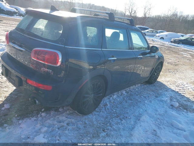 2017 MINI CLUBMAN WMWLU5C56H2C46363 Photo 3
