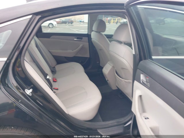 5NPE24AA6JH698228 Hyundai SONATA ECO