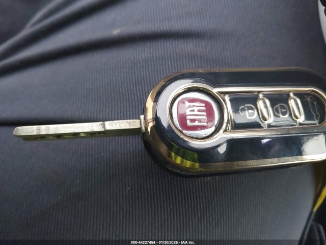 2012 FIAT 500 3C3CFFBR9CT101933 Photo 10