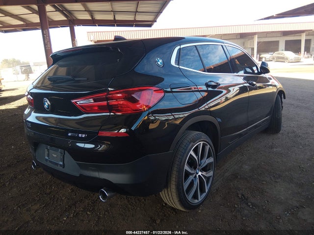 2018 BMW X2 WBXYJ3C35JEJ83779 Photo 3