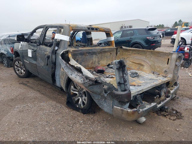 44227483 :رقم المزاد ، 1C6SRFKT0KN563782 vin ، 2019 Ram 1500 Longhorn  4x4 5'7 Box مزاد بيع