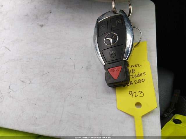Mercedes-Benz CLA 250 2018 WDDSJ4EB0JN613883 Image 11
