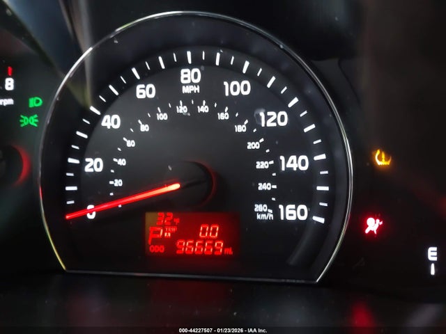 Продаж на аукціоні авто 2015 Kia Sorento Lx, vin: 5XYKTCA62FG624177, номер лоту: 44227507