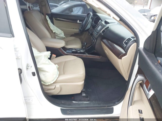 Продаж на аукціоні авто 2015 Kia Sorento Lx, vin: 5XYKTCA62FG624177, номер лоту: 44227507