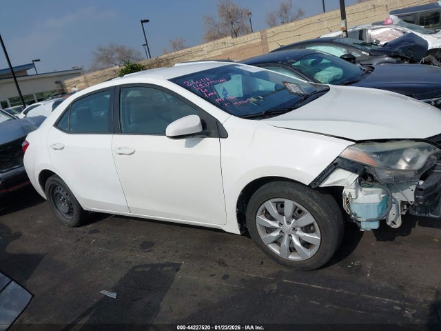 5YFBURHE7GP458703 Toyota COROLLA LE