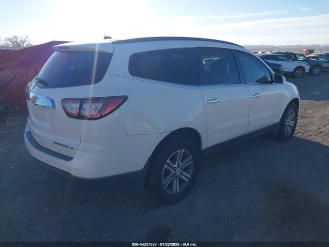 2015 CHEVROLET TRAVERSE 1GNKVHKD7FJ167961 Photo 3