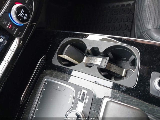 WA1LAAF79JD052199 Audi Q7 3.0t Premium