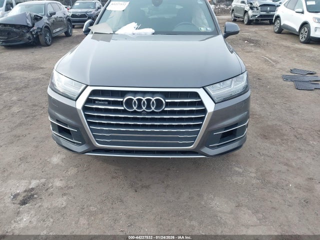 WA1LAAF79JD052199 Audi Q7 3.0t Premium