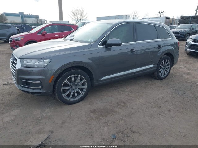 WA1LAAF79JD052199 Audi Q7 3.0t Premium