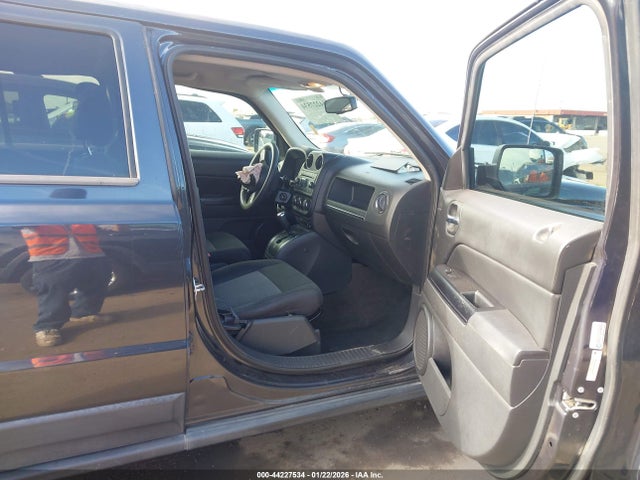 1C4NJPBBXED752685 Jeep Patriot Sport
