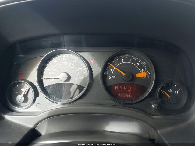 1C4NJPBBXED752685 Jeep Patriot Sport