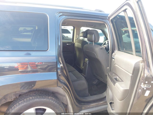 1C4NJPBBXED752685 Jeep Patriot Sport