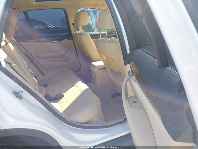 44227541 :رقم المزاد ، WBAVL1C58FVY40370 vin ، 2015 Bmw X1 Xdrive28i مزاد بيع
