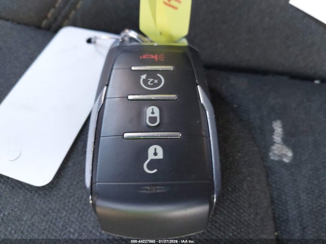 Продаж на аукціоні авто 2025 Ram 1500, vin: 1C6RREGG3SN549833, номер лоту: 44227560